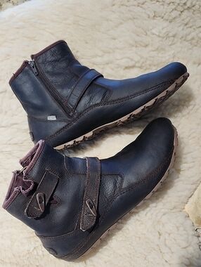 Women's Dark Brown Leather Ankle Boots - Casual Zip & Strap Design